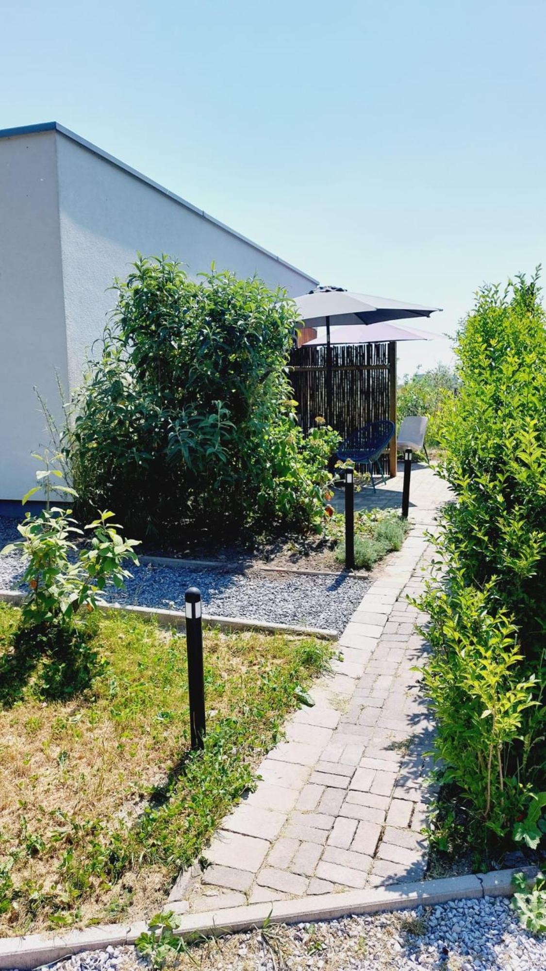 Luxury Suites Oosterwold Almere Esterno foto