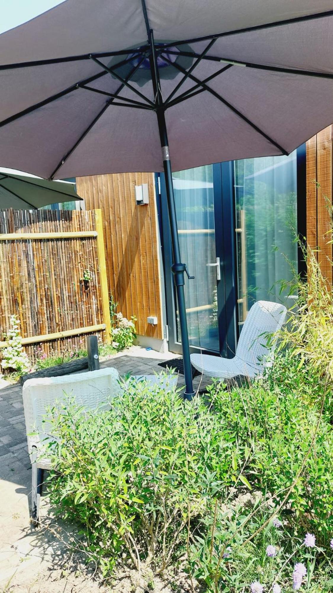 Luxury Suites Oosterwold Almere Esterno foto